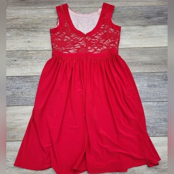 The MORGAN & CO red special occasions dress size 5/6 - Picture 9 of 11